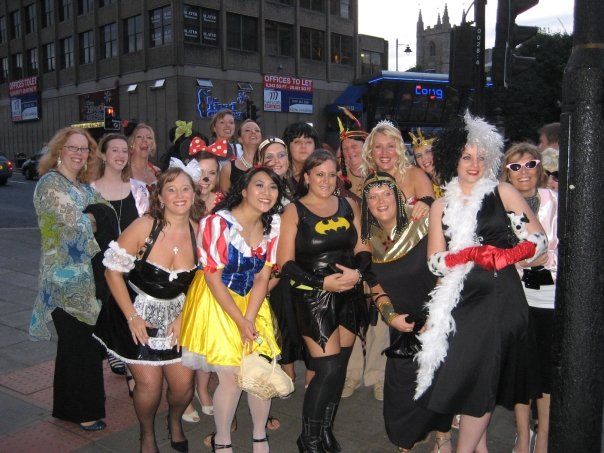 Daventry Hen Night Limo Hire