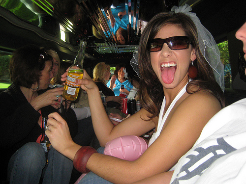 Kenilworth Hen Night Limo Hire Kenilworth Hen Night Limo Hire