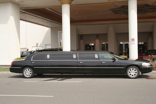 Milton Keynes Black Limo Hire