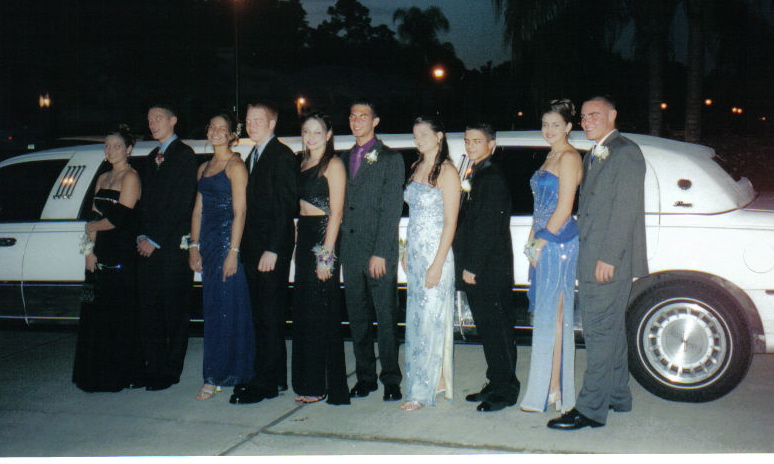 Nuneaton School Prom Limo Hire